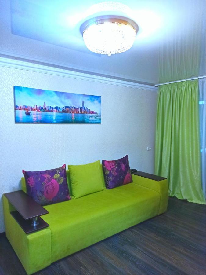 Apartmán Затишок У Самому Центрі Дніпра Dněpropetrovsk Exteriér fotografie