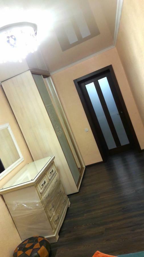 Apartmán Затишок У Самому Центрі Дніпра Dněpropetrovsk Exteriér fotografie